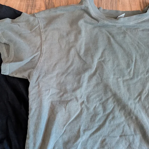 Old Navy Vintage Crew Neck Set - Picture 4 of 8